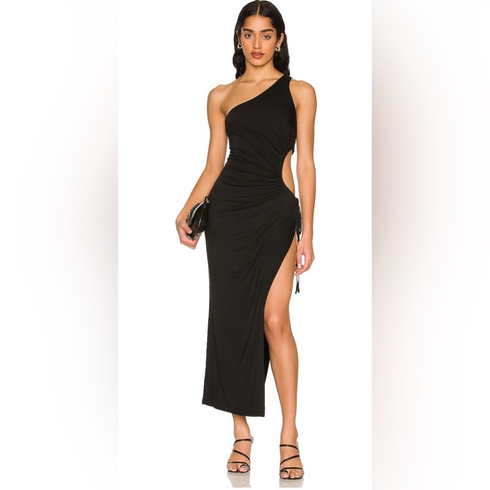 New Black One Shoulder Cut Out Dress